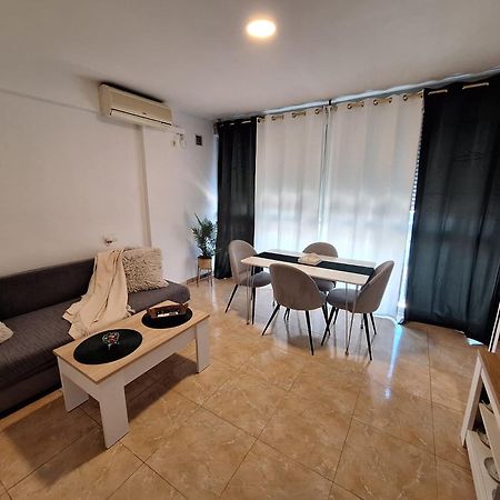 Beautiful New One Bedroom Apartament In Бенідорм Екстер'єр фото