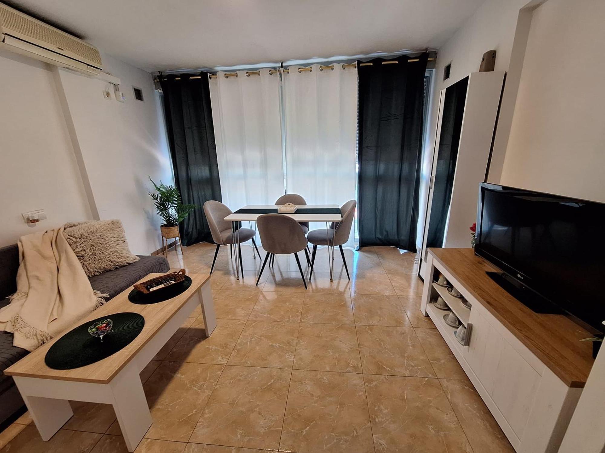 Beautiful New One Bedroom Apartament In Бенідорм Екстер'єр фото
